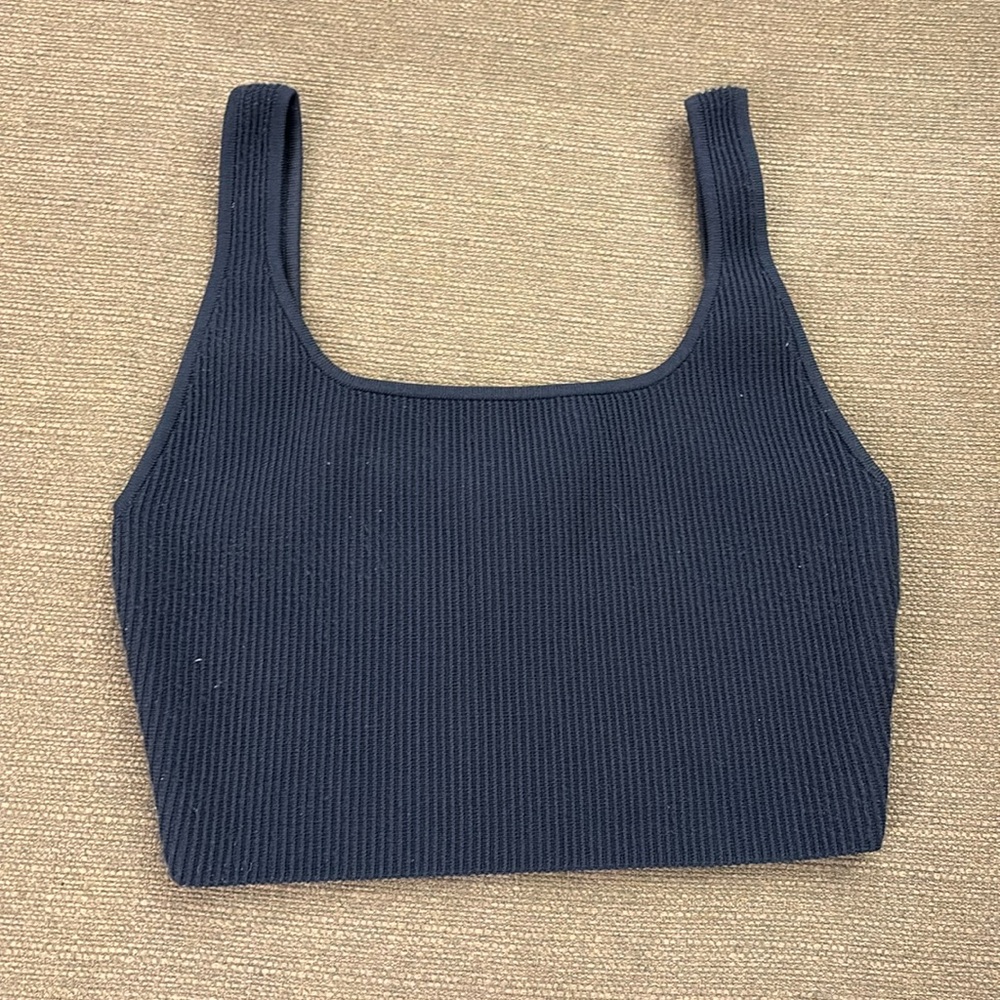 Aritzia Sculpt Knit Squareneck Cropped Tank